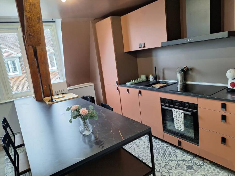 Lumineux T2 50 M2 - Hypercentre Besancon Appartement Buitenkant foto
